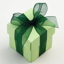Load image into Gallery viewer, Italian Range Silk Pattern Favour boxes - (Packs of 10)