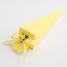 Load image into Gallery viewer, Italian Range Silk Pattern Favour boxes - (Packs of 10)