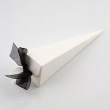 Load image into Gallery viewer, Italian Range Silk Pattern Favour boxes - (Packs of 10)