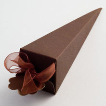 Load image into Gallery viewer, Italian Range Silk Pattern Favour boxes - (Packs of 10)