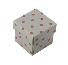 Load image into Gallery viewer, Square 4.7cm 2 piece Favour boxes with lift off lids - (Packs of 10)