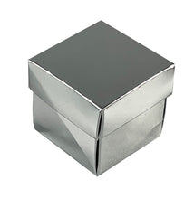 Load image into Gallery viewer, Square 4.7cm 2 piece Favour boxes with lift off lids - (Packs of 10)