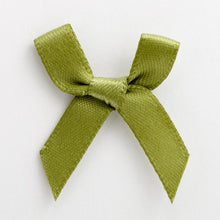 Load image into Gallery viewer, Double faced 3cm Satin Ribbon bows (Pack of 25)