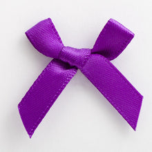Load image into Gallery viewer, Double faced 3cm Satin Ribbon bows (Pack of 25)
