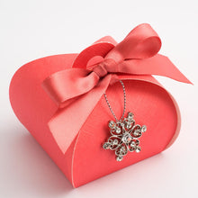 Load image into Gallery viewer, Italian Range Silk Pattern Favour boxes - (Packs of 10)