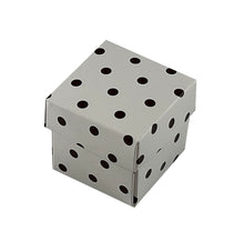 Load image into Gallery viewer, Square 4.7cm 2 piece Favour boxes with lift off lids - (Packs of 10)