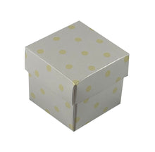 Load image into Gallery viewer, Square 4.7cm 2 piece Favour boxes with lift off lids - (Packs of 10)