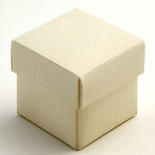 Load image into Gallery viewer, Italian Range Silk Pattern Favour boxes - (Packs of 10)
