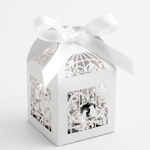 Load image into Gallery viewer, Italian Range Filigree laser cut Favour boxes - (Packs of 10)
