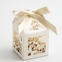 Load image into Gallery viewer, Italian Range Filigree laser cut Favour boxes - (Packs of 10)
