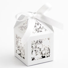 Load image into Gallery viewer, Italian Range Filigree laser cut Favour boxes - (Packs of 10)
